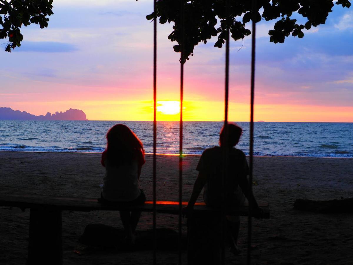 Sukorn Andaman Beach Resort Ko Sukon Cameră foto